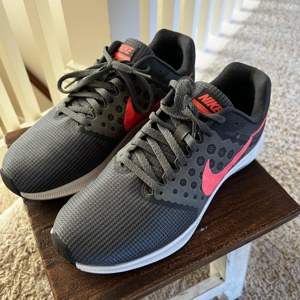 Nike Downshifter 7 Tenns Shoes